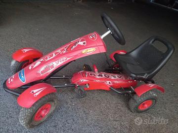 Go kart a pedali