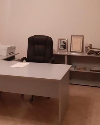 ARREDO PER UFFICIO