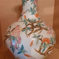 Antico vaso cinese