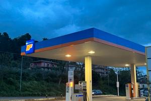 Gestore impianto carburanti con gpl - (ri)