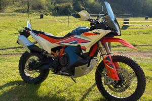 KTM 890 adventure R