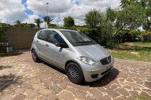 MERCEDES CLASSE A