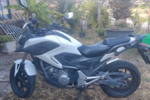 moto honda nc 700x