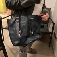 Coccinelle borsa blu ottanio pelle