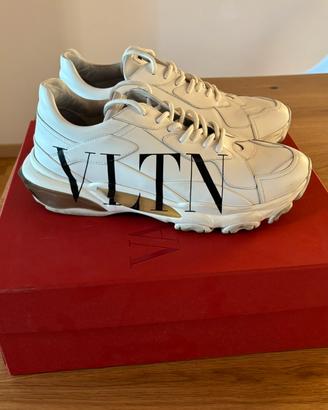 Sneaker