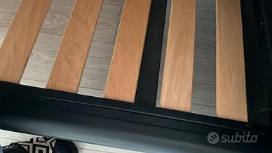 2 letti  singoli completi di materasso 