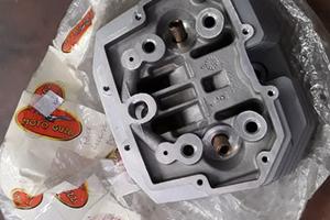 GU01022130 testa cilindro destra nuova V11 guzzi