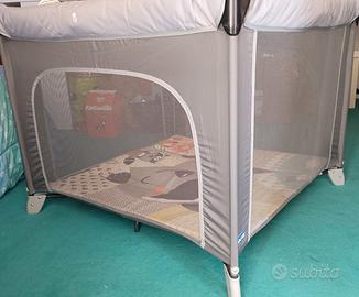 box per bambini pari al nuovo.