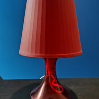 Lampada ikea rossa 4 euro