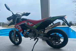 Moto Aprilia SX 50