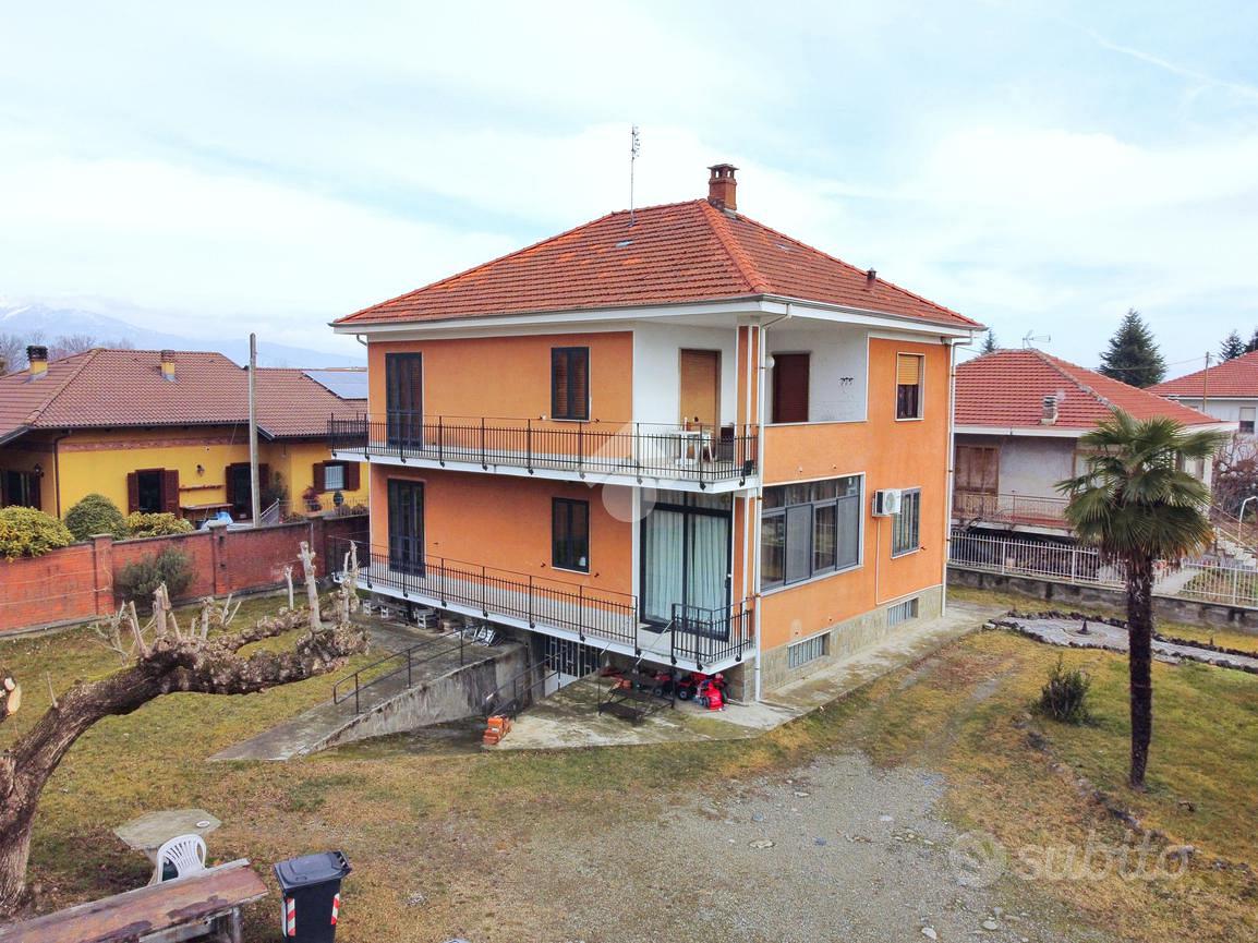 BIFAMILIARE A FIANO - Vista 3