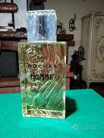 FACTICE GIGANTE PROFUMO EAU DE ROCHAS