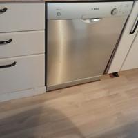 Lavastoviglie e lavatrice