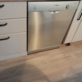 Lavastoviglie e lavatrice