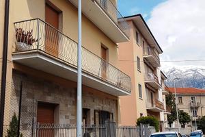 Ampio e luminoso appartamento in zona Porta Napoli