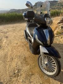 Scooter Piaggio Beverly 300