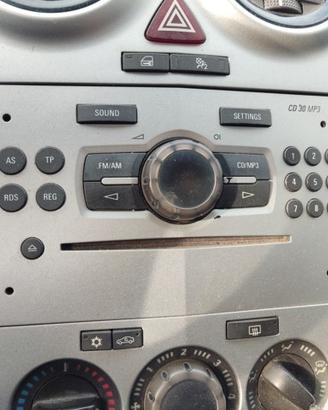 Autoradio OPEL CORSA D del 2011