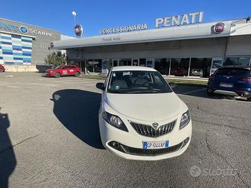 Lancia Ypsilon 1.0 FireFly 5 porte S&S Hybrid...