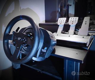 Volante e pedaliera T300RS e Fanatec CSP V1