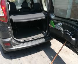 TOYOTA Verso-S - 2006