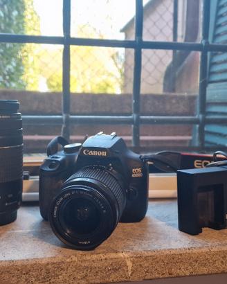 Fotocamera Canon EOS 4000D + 2 obiettivi+accessori