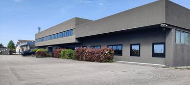 Immobile in asta di 2750 m² a Quinto Vicentino