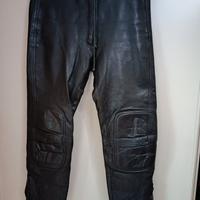 stupende braghe pelle nere moto Classic