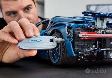Lego Technic Bugatti Chiron 3599 pezzi