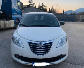 Lancia Ypsilon 1.2 69 CV 5 porte GPL Ecochic Gold