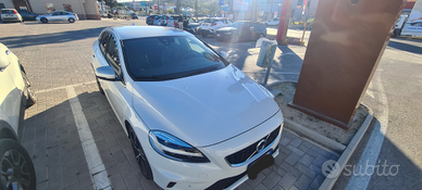 Volvo V40 R-Design D2