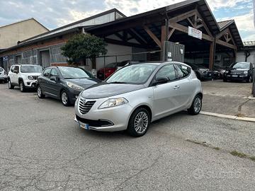 Lancia Ypsilon 1.2 69 CV 5 porte GPL Ecochic Gold