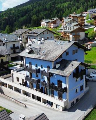 Appartamento di 109 m² con 4 locali e box auto a V