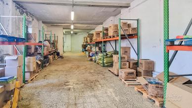 MAGAZZINO A CALCO