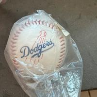 Palla dodgers originale comprata nello stadio L.A.