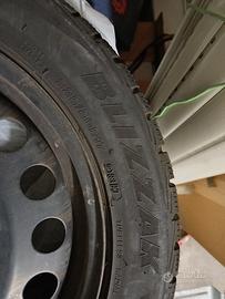 Ruote in ghisa + Bridgestone Blizzak 225/50R17
