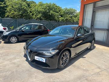 Alfa Romeo Giulia 2.2 Turbodiesel 136 CV AT8 Busin