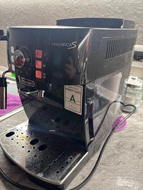 DeLonghi Magnifica S