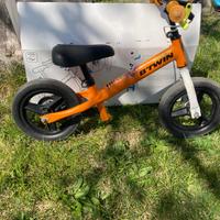 Bicicletta senza pedali per bambini 2-4 anni