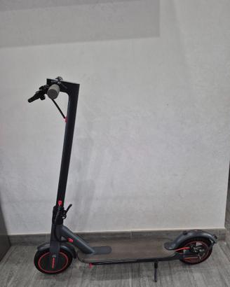 Monopattino Elettrico stile Xiaomi M365(App YouFS)