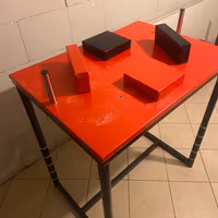 POLIERCOLINA E TAVOLO BDF