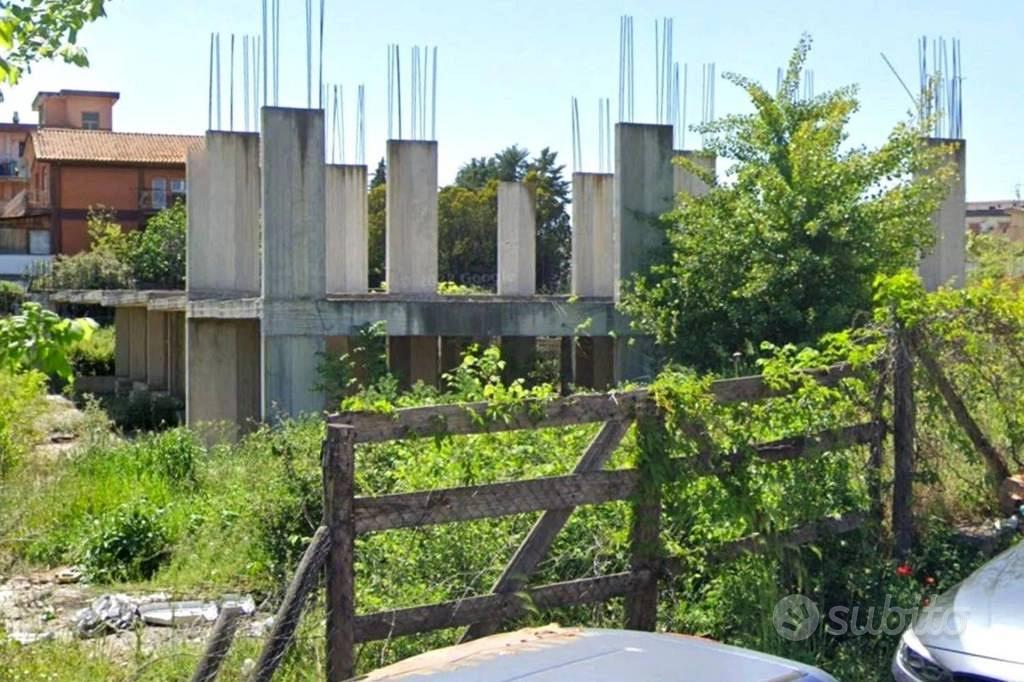 Immobile in asta di 700 m² a San Cesareo - Vista 2