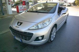 PEUGEOT 207 1.6 8V HDi 112CV CC Allure