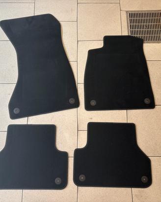 Tappettini moquette A4