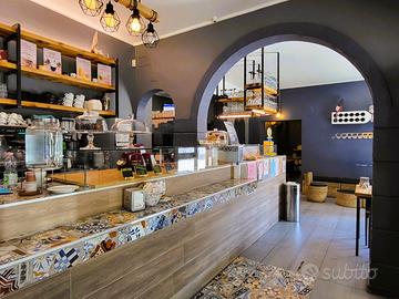 Bar con saletta slot