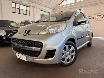 Peugeot 107 1.0 68CV 3p. AUTOMATICA - 1 PROPRIETAR