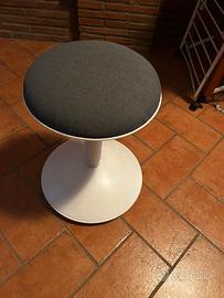 Sgabello regolabile girevole