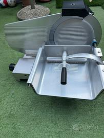 Affettatrice elettrica professionale in alluminio