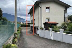 Immobile in asta di 141 m² con 3 locali e box auto