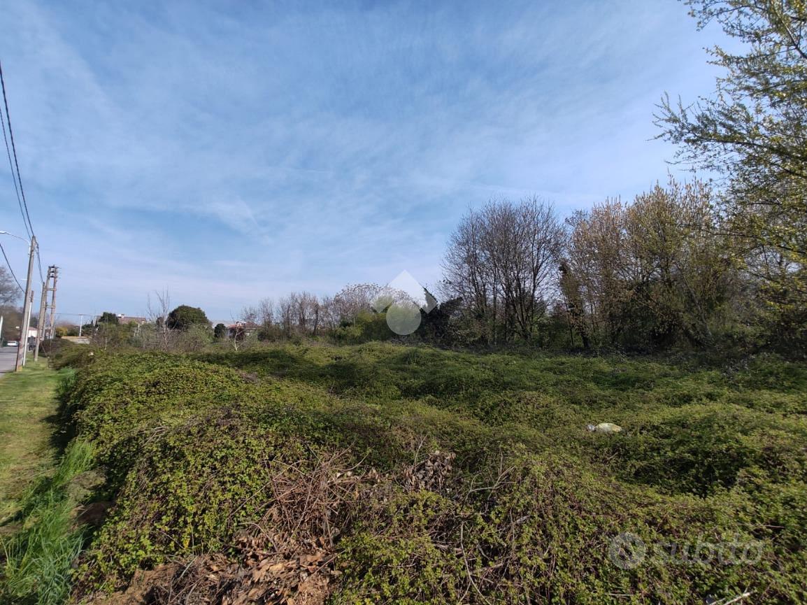 TER. RESIDENZIALE A SOVICO - Vista 2