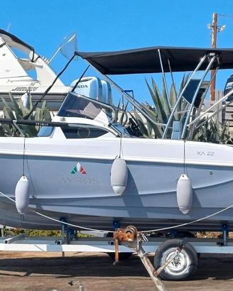 Ayros xa22 usata con motore honda bf 200